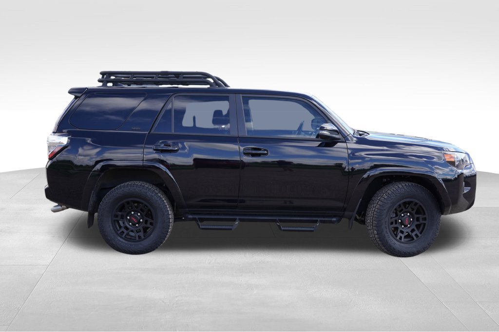 Used 2023 Toyota 4Runner SR5 Premium w/ Moonroof Package AWD/4WD image 3