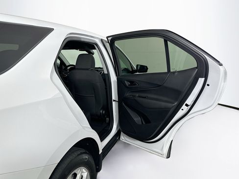 Used 2023 Chevrolet Equinox LT FWD image 27