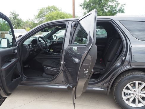 New 2025 Dodge Durango GT image 12