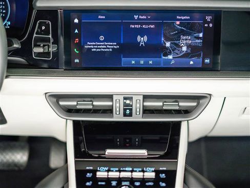 Certified 2026 Porsche Cayenne Coupe AWD/4WD image 24