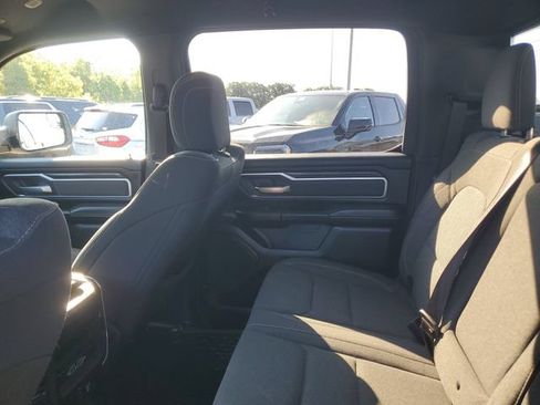 Used 2020 RAM 1500 Big Horn AWD/4WD image 9