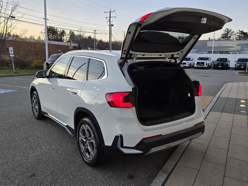 Used 2025 BMW X1 xDrive28i image 18
