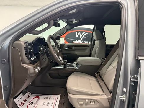 New 2026 GMC Sierra 1500 SLT w/ SLT Premium Plus Package image 3