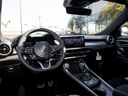 New 2026 Alfa Romeo Tonale w/ Active Assist Package image 28