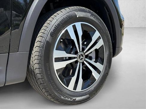 Certified 2025 Mercedes-Benz GLB 250 GLB 250 image 28