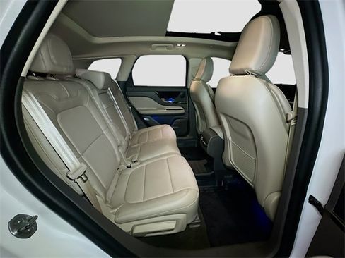 Used 2024 Lincoln Corsair Reserve w/ Equipment Group 201A image 35