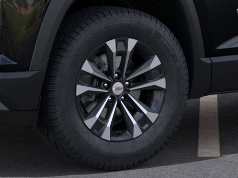 New 2026 Chevrolet Equinox LT image 9