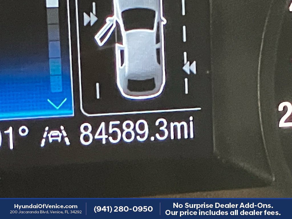 Used 2020 Ford Edge SE FWD image 17