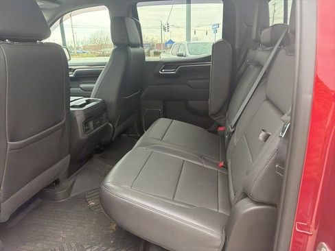 Used 2022 Chevrolet Silverado 1500 RST image 9