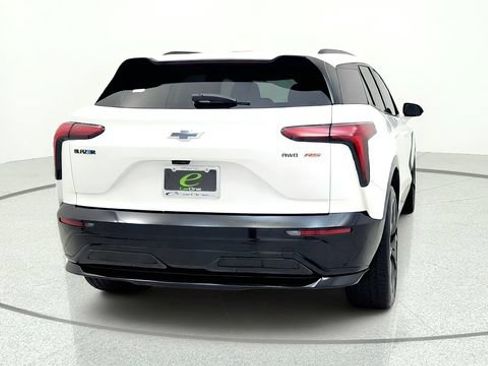 Used 2024 Chevrolet Blazer EV RS AWD/4WD image 8