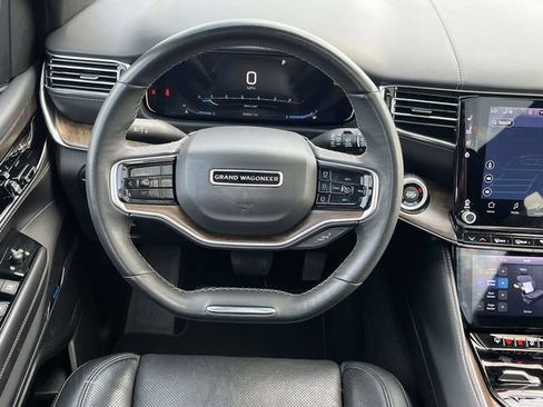 Used 2023 Jeep Grand Wagoneer 4WD image 19