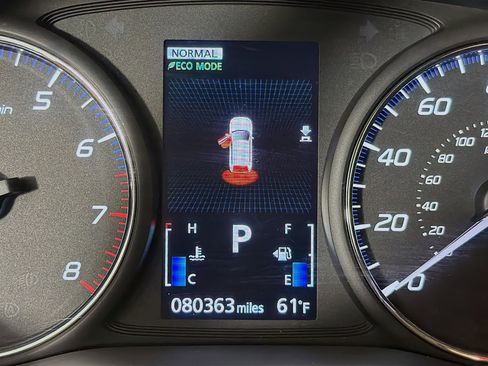 Used 2018 Mitsubishi Outlander SE image 14