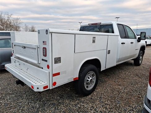Used 2023 Chevrolet Silverado 2500 W/T w/ WT Convenience Package image 6