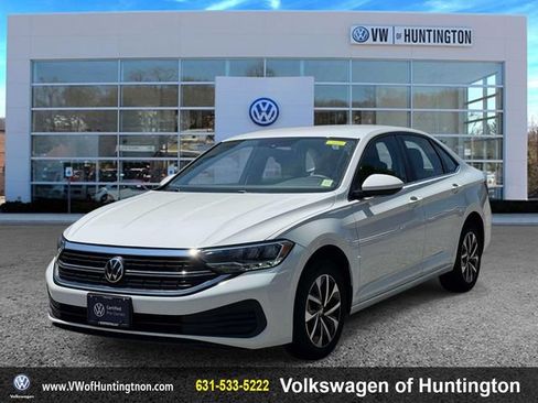 Certified 2023 Volkswagen Jetta S FWD image 4