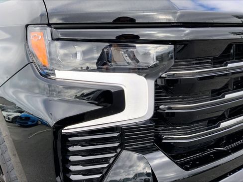 Used 2024 Chevrolet Silverado 1500 High Country w/ Midnight Edition AWD/4WD image 27
