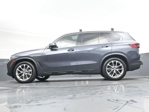 Used 2019 BMW X5 xDrive40i w/ Convenience Package AWD/4WD image 32