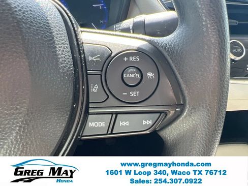 Used 2022 Toyota Corolla LE FWD image 26