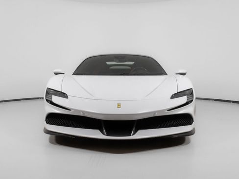 Used 2023 Ferrari SF90 Stradale image 8