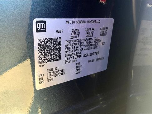 New 2025 Cadillac Escalade IQ Sport 1 image 18