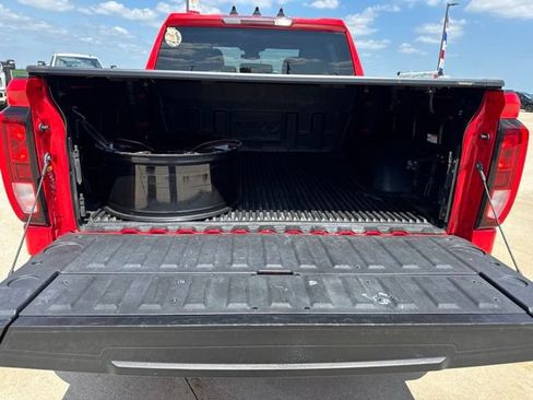 Used 2022 GMC Sierra 1500 Elevation AWD/4WD image 6