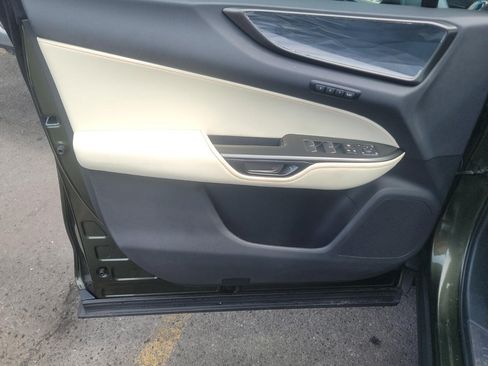 Used 2024 Lexus NX 250 FWD image 10