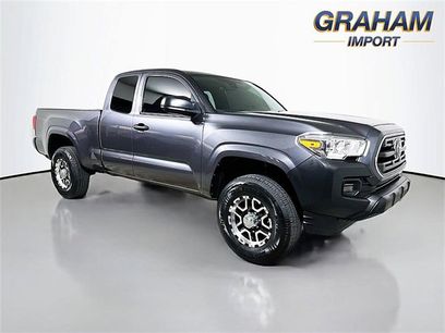 Used 2019 Toyota Tacoma SR