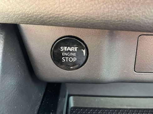 Certified 2026 Nissan Rogue S FWD image 29