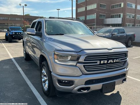 Used 2022 RAM 1500 Laramie w/ Laramie Southwest Edition AWD/4WD image 6