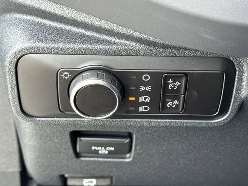 Used 2025 Ford Bronco 2-Door image 25