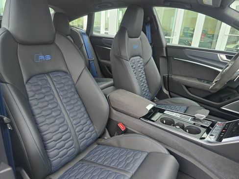 Used 2024 Audi RS 7 Performance image 29