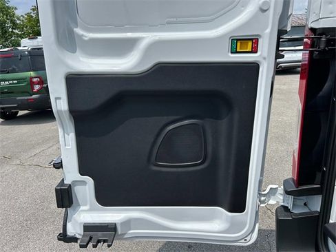 New 2025 Ford Transit 250 148 Medium Roof image 29