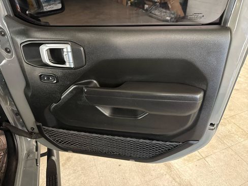 Used 2022 Jeep Wrangler Unlimited Sport AWD/4WD image 60
