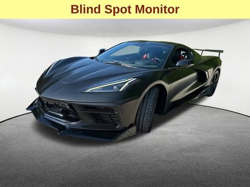 Used 2022 Chevrolet Corvette Stingray Premium Cpe w/ Z51 Performance Package RWD image 5