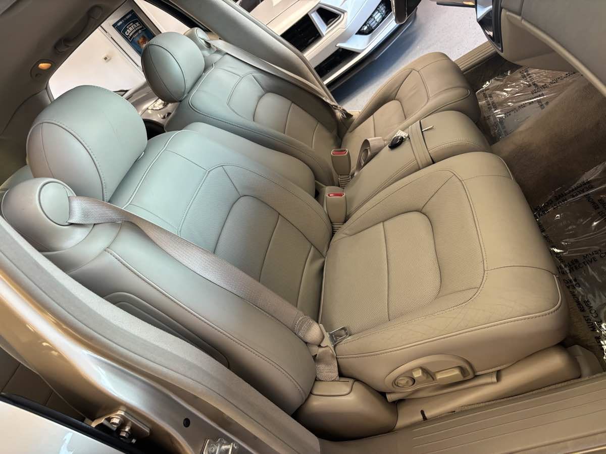 Used 2005 Cadillac De Ville FWD image 20