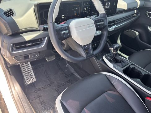 Used 2025 Kia K4 GT-Line Turbo FWD image 16