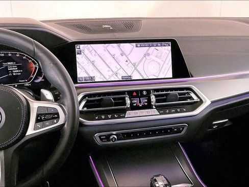 Used 2022 BMW X5 sDrive40i w/ M Sport Package image 5