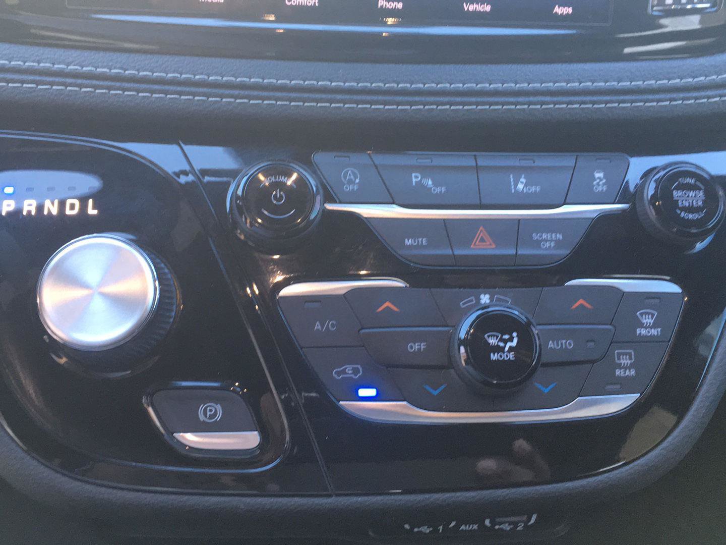 Used 2023 Chrysler Pacifica Touring FWD image 20