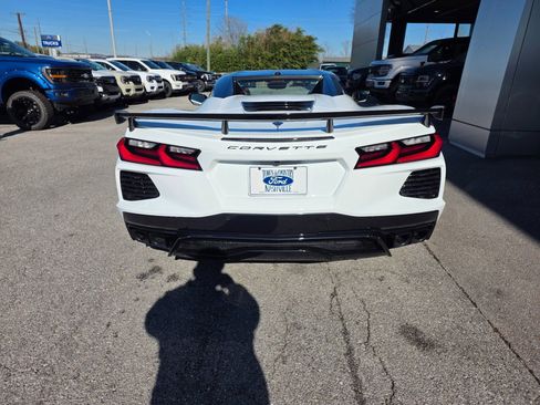 Used 2025 Chevrolet Corvette Stingray Preferred Conv w/ Z51 Performance Package image 5