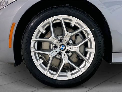 New 2025 BMW 330i xDrive Sedan w/ Premium Package AWD/4WD image 11