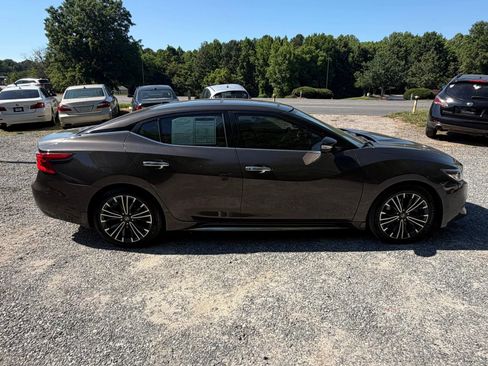 Used 2016 Nissan Maxima Platinum FWD image 8