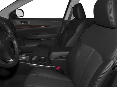 Used 2013 Subaru Legacy 2.5i Limited image 11
