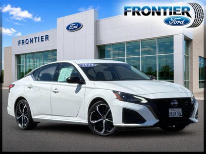 Used 2024 Nissan Altima 2.5 SR