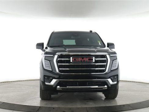 Used 2026 GMC Yukon Elevation w/ LPO, Floor Liner Package AWD/4WD image 12