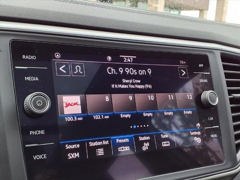 Used 2021 Volkswagen Atlas SE w/ Panoramic Sunroof Package image 7