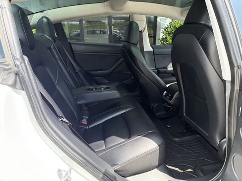 Used 2023 Tesla Model 3 Standard Range RWD image 22