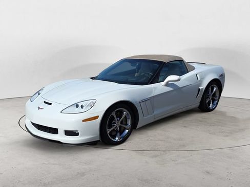 Used 2010 Chevrolet Corvette Grand Sport w/ Preferred Equipment Group RWD image 1