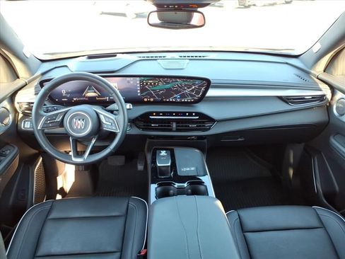 Used 2025 Buick Enclave Avenir w/ Trailering Package, 5000 lbs. FWD image 27