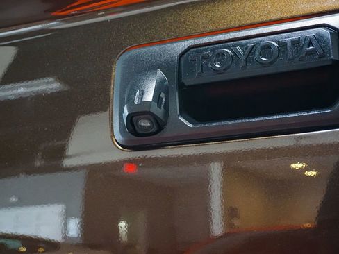 Used 2018 Toyota Tundra 1794 Edition AWD/4WD image 46