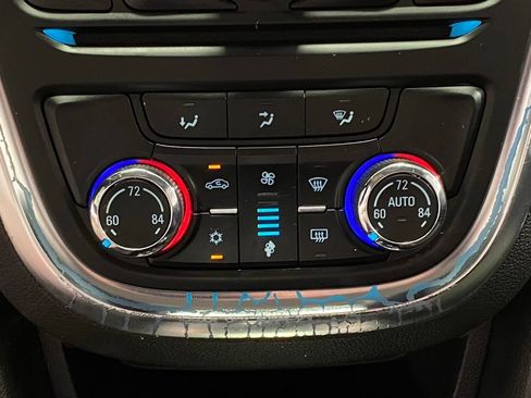 Used 2016 Buick Encore Convenience AWD/4WD image 23