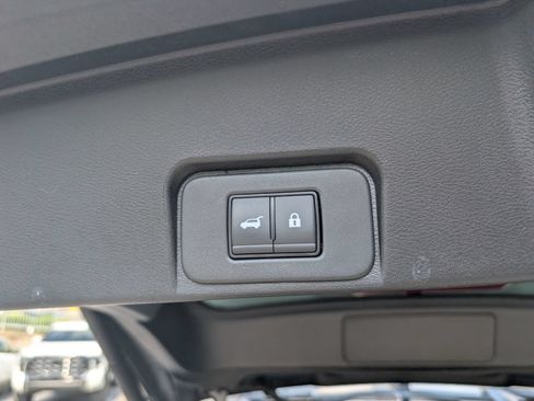 Used 2025 Nissan Rogue SV w/ Rock Creek Premium Package AWD/4WD image 11